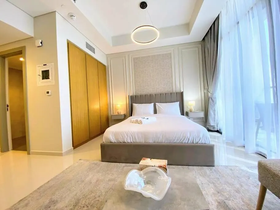 別荘 Like Home - 2301 Feel The Luxury By Renting This Modern Studio ドバイ